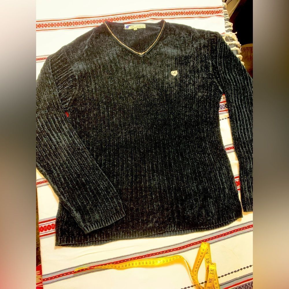 Lee Cooper men size XL sweater